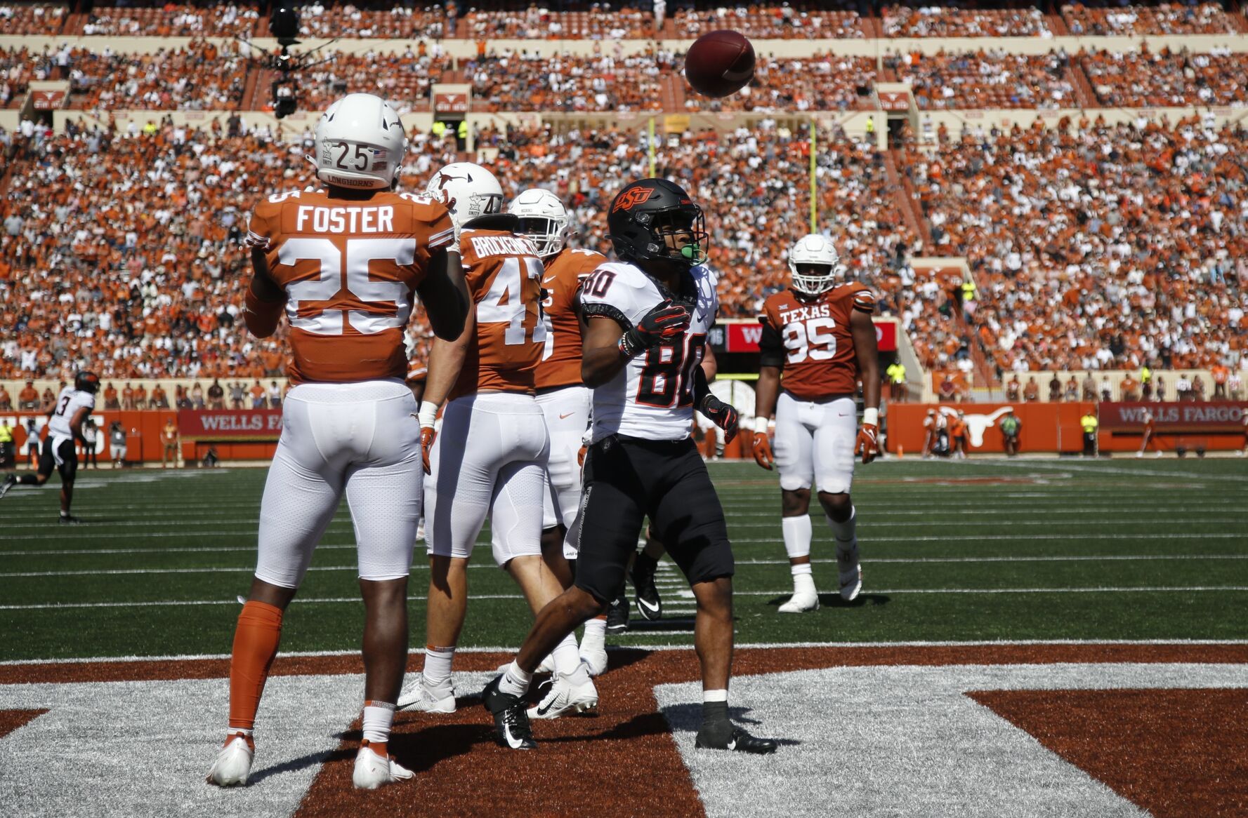 Oct. 16: OSU 32, Texas 24